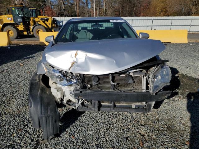 4T1BF1FK8DU230692 - 2013 TOYOTA CAMRY L SILVER photo 5