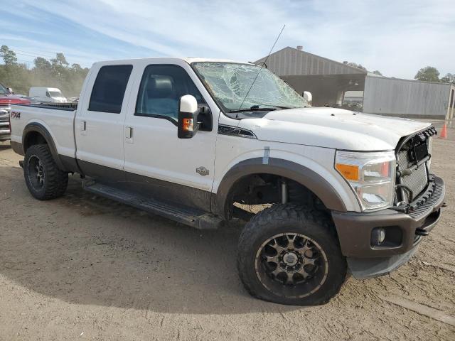 1FT7W2BTXFEC30771 - 2015 FORD F250 SUPER DUTY WHITE photo 4