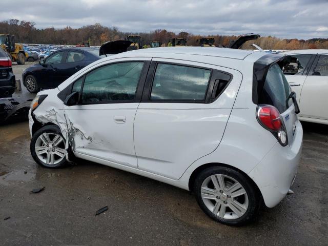 KL8CD6S99DC599137 - 2013 CHEVROLET SPARK 1LT WHITE photo 2