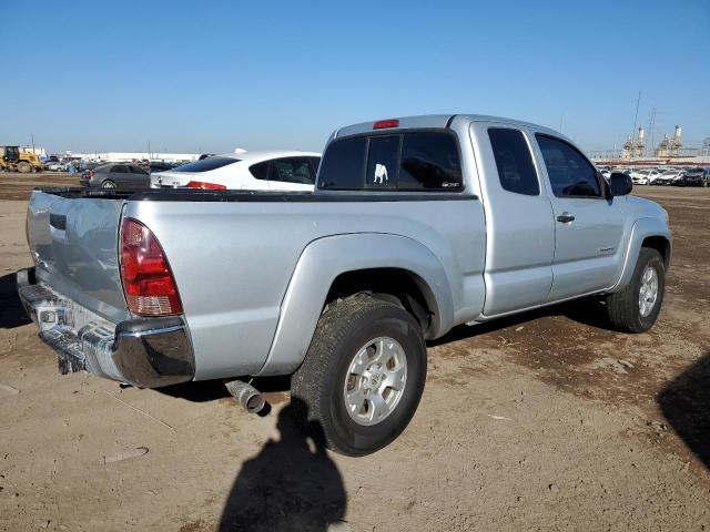 5TETU62N55Z116699 - 2005 TOYOTA TACOMA PRERUNNER ACCESS CAB SILVER photo 3