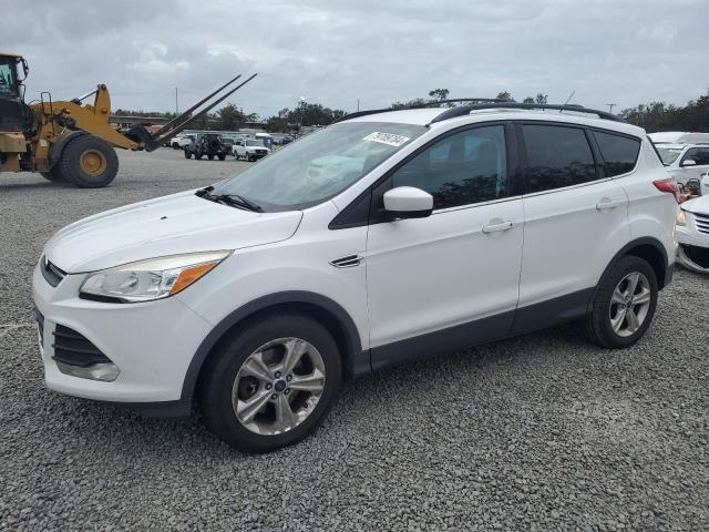 1FMCU9GX2EUC50408 - 2014 FORD ESCAPE SE WHITE photo 1