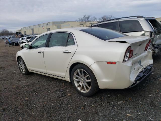 1G1ZE5E12BF279340 - 2011 CHEVROLET MALIBU LTZ WHITE photo 2