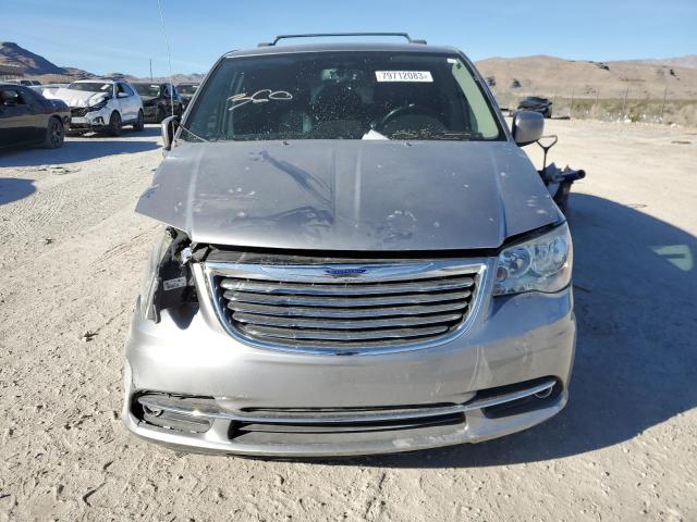 2C4RC1BG3GR214298 - 2016 CHRYSLER TOWN & COU TOURING SILVER photo 5