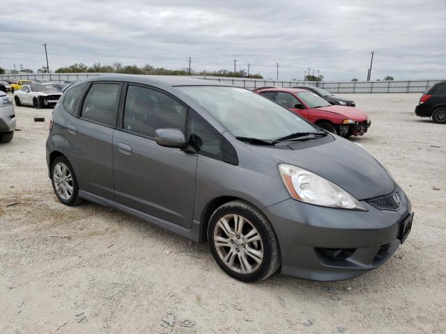 JHMGE8H63BC002526 - 2011 HONDA FIT SPORT GRAY photo 4