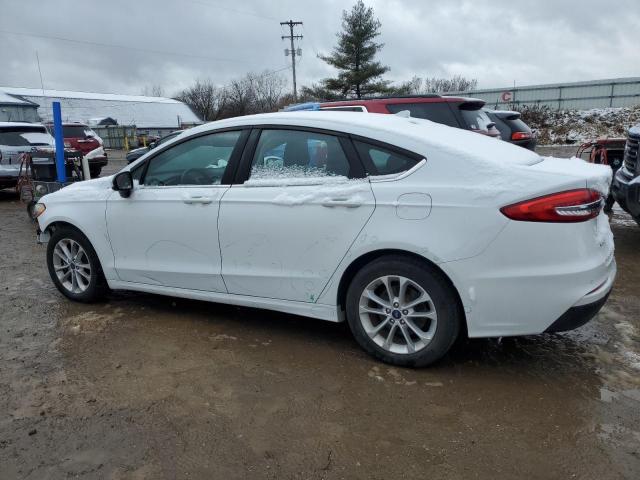 3FA6P0HDXLR124185 - 2020 FORD FUSION SE WHITE photo 2