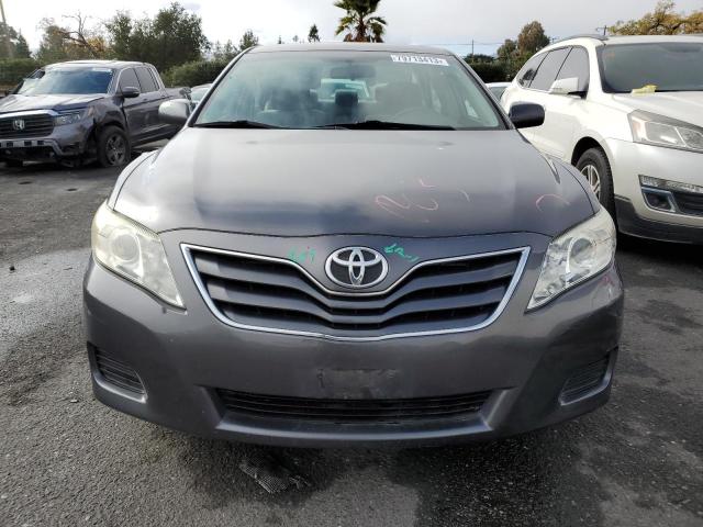 4T4BF3EK7BR117851 - 2011 TOYOTA CAMRY BASE CHARCOAL photo 5