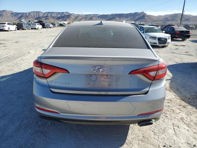 5NPE24AF8HH537966 - 2017 HYUNDAI SONATA SE GRAY photo 6