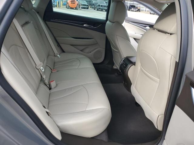 1G4ZP5SS8JU137420 - 2018 BUICK LACROSSE ESSENCE 金色 照片 10