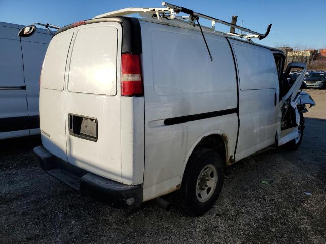 1GCGG25V961190314 - 2006 CHEVROLET EXPRESS G2 WHITE photo 3