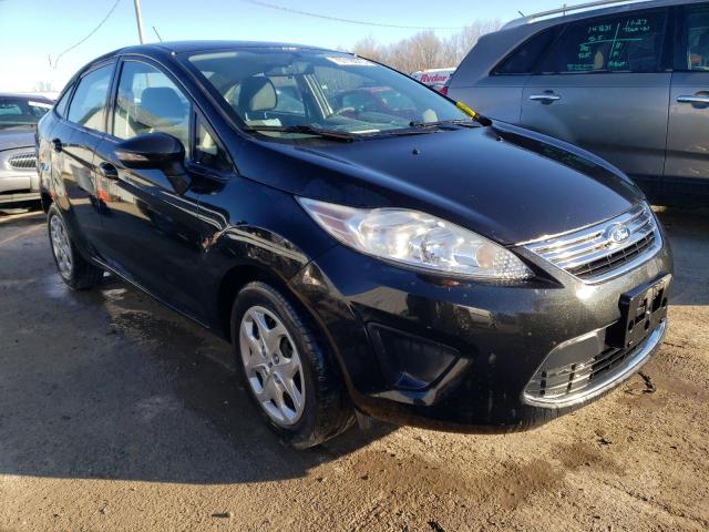 3FADP4BJ3DM164863 - 2013 FORD FIESTA SE BLACK photo 4