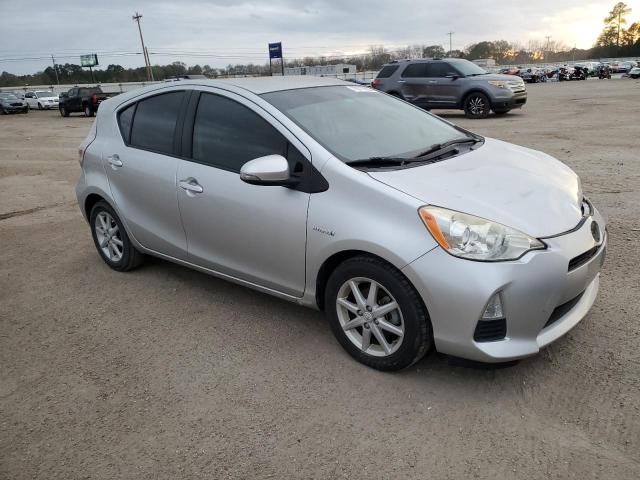 JTDKDTB36E1564145 - 2014 TOYOTA PRIUS C SILVER photo 4