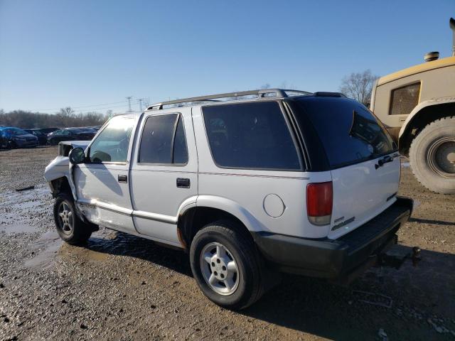 1GNDT13WXT2209485 - 1996 CHEVROLET BLAZER WHITE photo 2