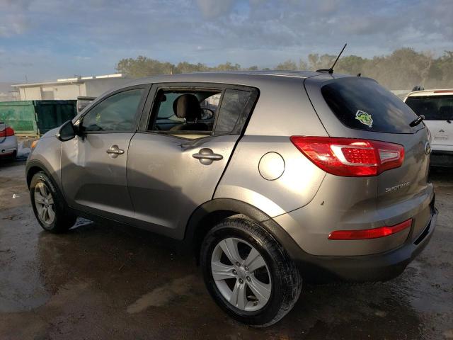 KNDPB3A22D7357607 - 2013 KIA SPORTAGE BASE SILVER photo 2