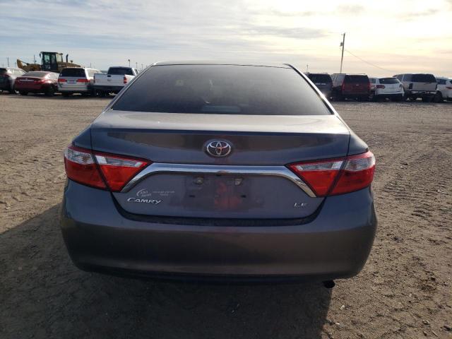 4T4BF1FK5GR535528 - 2016 TOYOTA CAMRY LE GRAY photo 6