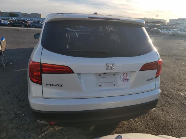 5FNYF6H32JB033040 - 2018 HONDA PILOT EX WHITE photo 6