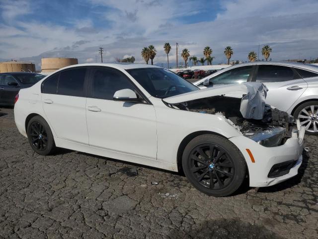 WBA8A9C5XGK618921 - 2016 BMW 320 I WHITE photo 4