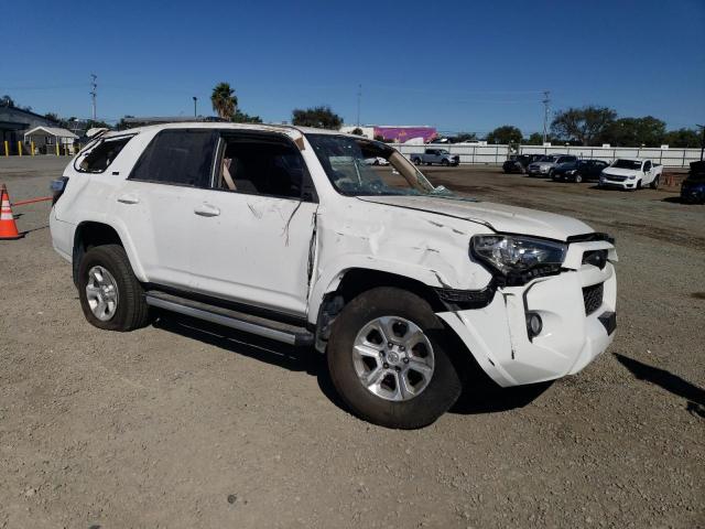 JTEBU5JR4E5187997 - 2014 TOYOTA 4RUNNER SR5 WHITE photo 4