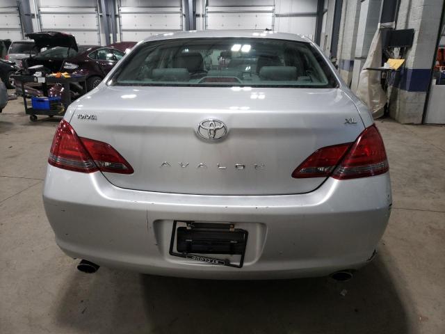 4T1BK36B98U282555 - 2008 TOYOTA AVALON XL SILVER photo 6