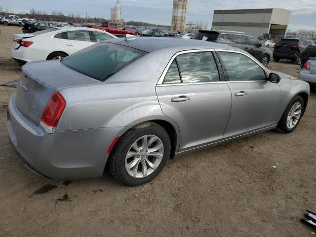 2C3CCAAG9FH891792 - 2015 CHRYSLER 300 LIMITED SILVER photo 3