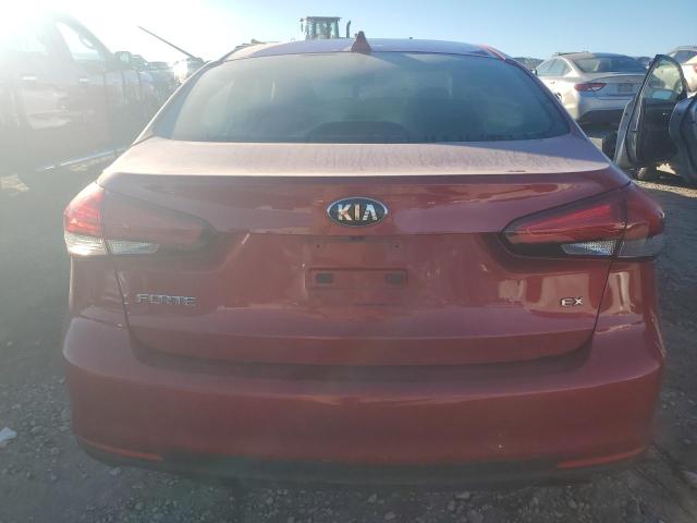 3KPFL4A83JE208749 - 2018 KIA FORTE EX RED photo 6