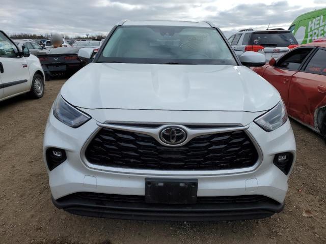 5TDHZRBH2NS170901 - 2022 TOYOTA HIGHLANDER XLE WHITE photo 5