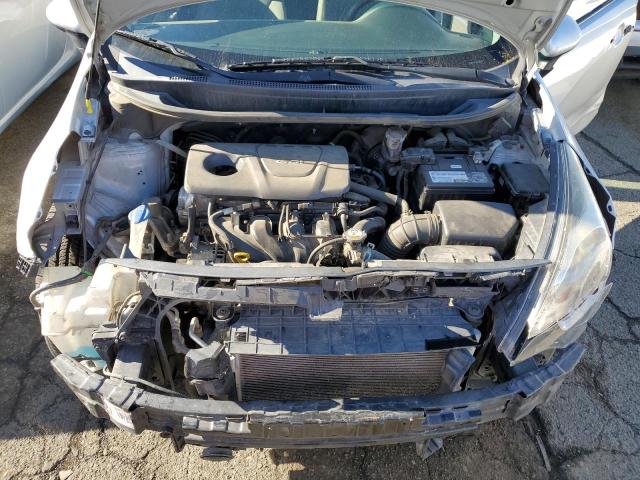 KNADM4A3XG6562241 - 2016 KIA RIO LX SILVER photo 11