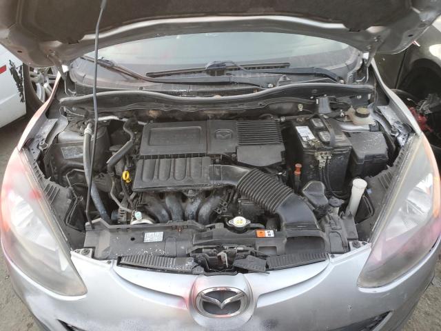 JM1DE1KZ9C0143005 - 2012 MAZDA MAZDA2 SILVER photo 11