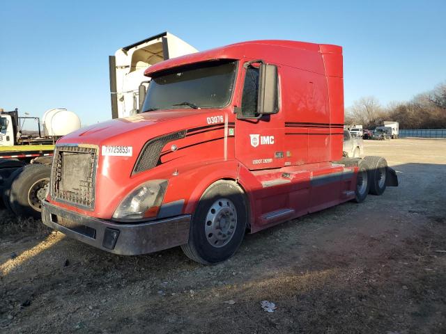 4V4NC9GH04N372626 - 2004 VOLVO VN VNL RED photo 2