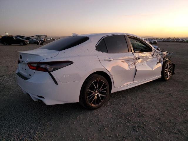 4T1G11AK0RU919368 - 2024 TOYOTA CAMRY SE NIGHT SHADE WHITE photo 3