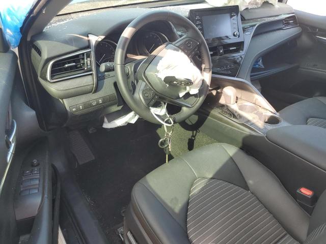 4T1G11AK0RU919368 - 2024 TOYOTA CAMRY SE NIGHT SHADE WHITE photo 8