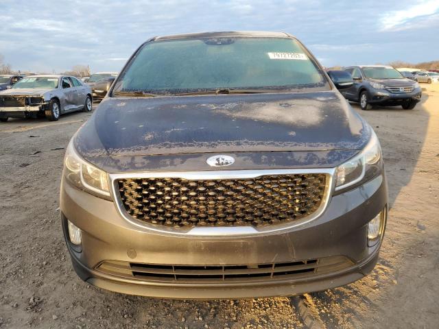 KNDMC5C14F6018064 - 2015 KIA SEDONA EX GRAY photo 5