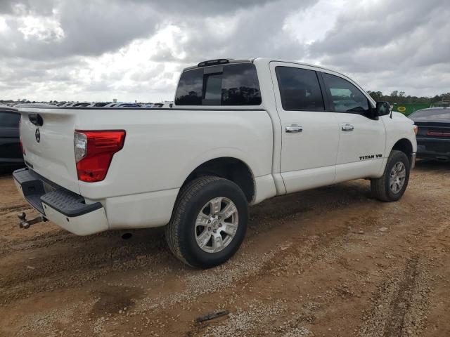 1N6AA1E6XJN549940 - 2018 NISSAN TITAN SV WHITE photo 3