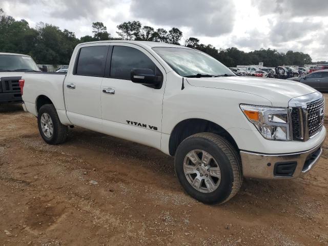 1N6AA1E6XJN549940 - 2018 NISSAN TITAN SV WHITE photo 4