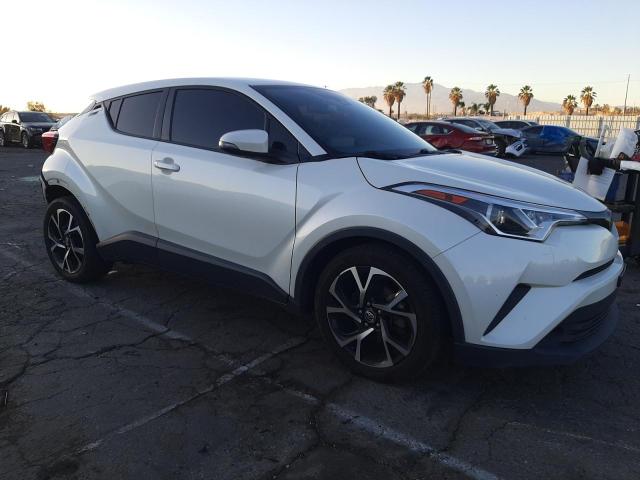 JTNKHMBX0K1027646 - 2019 TOYOTA C-HR XLE WHITE photo 4