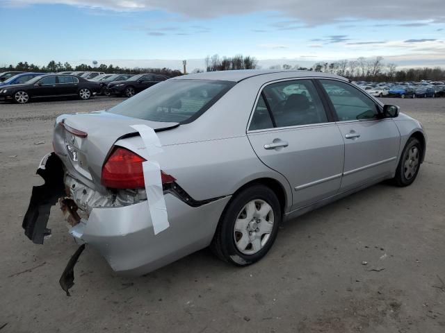 1HGCM56426A036804 - 2006 HONDA ACCORD LX SILVER photo 3