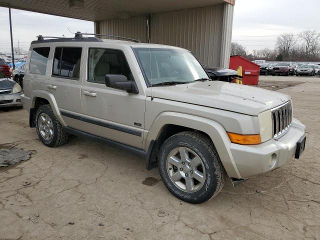 1J8HG48P87C632804 - 2007 JEEP COMMANDER TAN photo 4