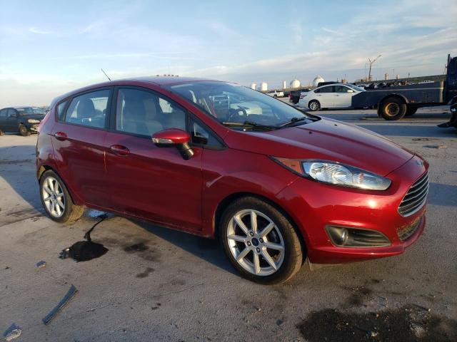 3FADP4EJ1FM220278 - 2015 FORD FIESTA SE BURGUNDY photo 4