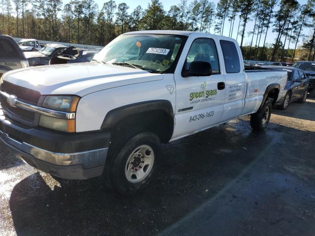 1GCHC29U64E239704 - 2004 CHEVROLET 2500 HD C2500 HEAVY DUTY WHITE photo 1