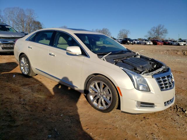 2G61P5S31D9234408 - 2013 CADILLAC XTS LUXURY COLLECTION WHITE photo 4