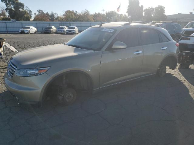 2004 INFINITI FX35, 