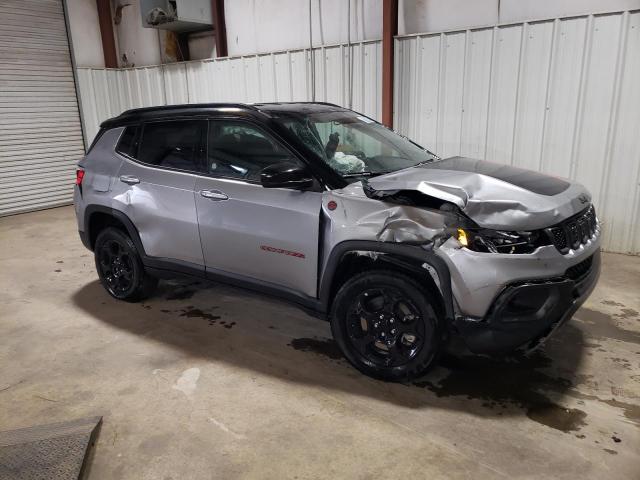 3C4NJDDN5PT527531 - 2023 JEEP COMPASS TRAILHAWK SILVER photo 4