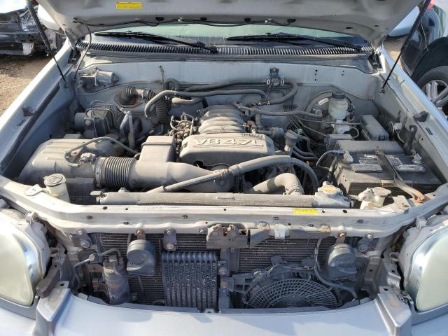 5TDBT44A85S235339 - 2005 TOYOTA SEQUOIA SR5 SILVER photo 11