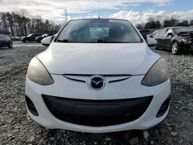 JM1DE1HY7B0112591 - 2011 MAZDA MAZDA2 WHITE photo 5