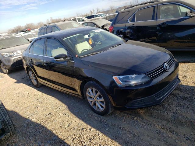 3VWD07AJ2EM388240 - 2014 VOLKSWAGEN JETTA SE BLACK photo 4