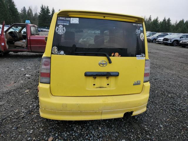 JTLKT334254015698 - 2005 TOYOTA SCION XB YELLOW photo 6