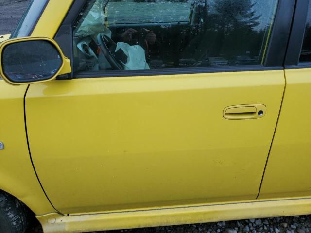 JTLKT334254015698 - 2005 TOYOTA SCION XB YELLOW photo 7