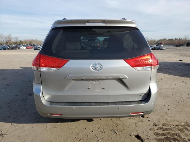 5TDYK3DCXES522836 - 2014 TOYOTA SIENNA XLE SILVER photo 6