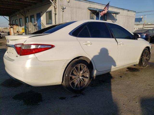 4T1BF1FK0HU408469 - 2017 TOYOTA CAMRY LE WHITE photo 3