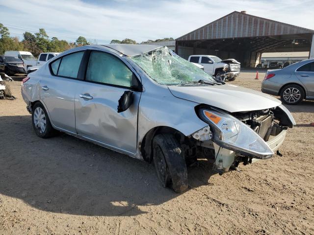 3N1CN7AP4KL849995 - 2019 NISSAN VERSA S SILVER photo 4