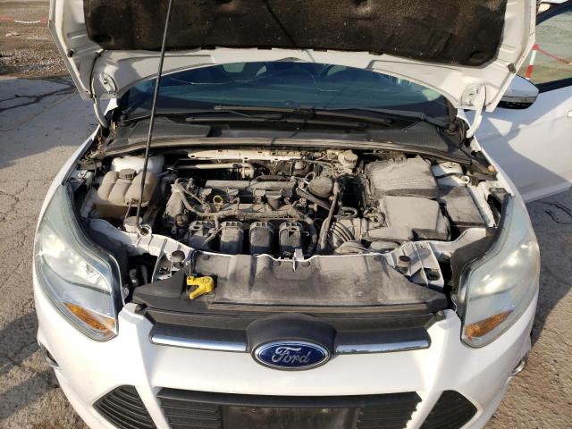 1FADP3F2XEL299306 - 2014 FORD FOCUS SE WHITE photo 11